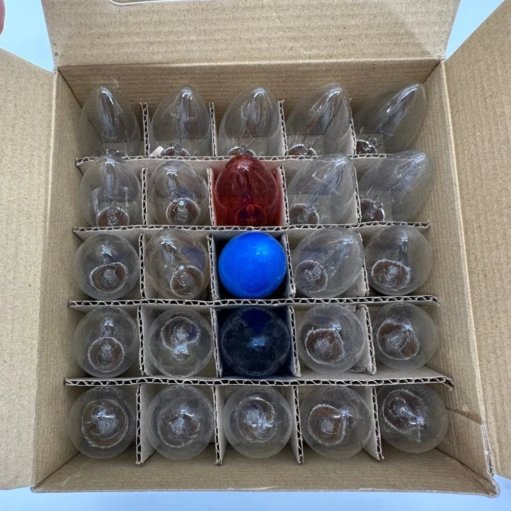 Celebrations Clear C9 7 Watt Transparent Bulbs 25 Count Int. Base Outdoor Use